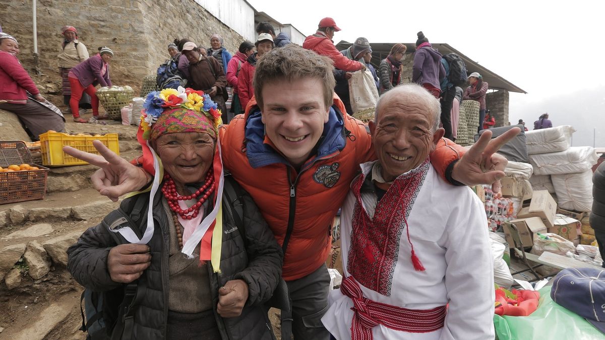 Дмитрий Комаров